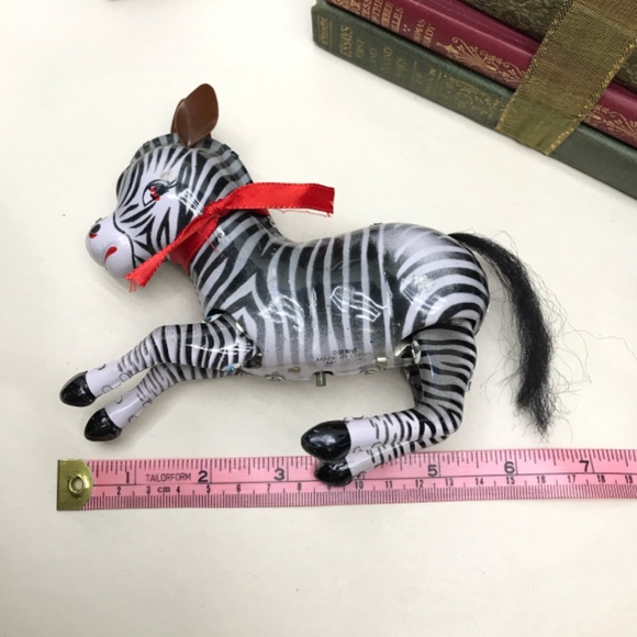Tin Toy Wind Up Zebra (Non-Functional) Decor Only - Picture 7 of 10